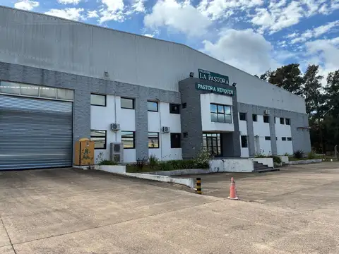 Depósito en Alquiler y Venta en Parque Ind. Pilar