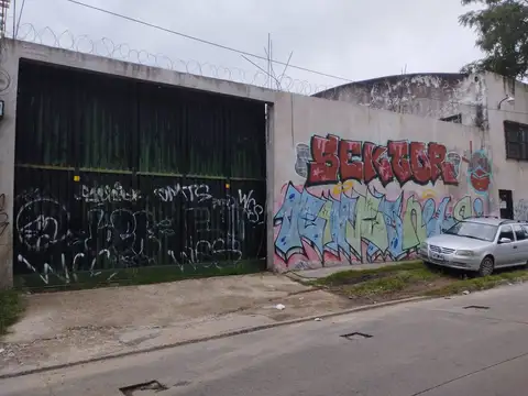 Galpón en venta en Jose Leon Suarez