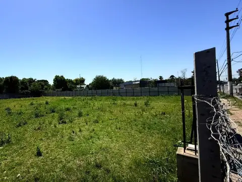 Terreno en Alquiler 56  mts Fondo