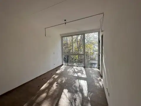 Venta Monoambiente con Balcón al Frente – San Martín Centro