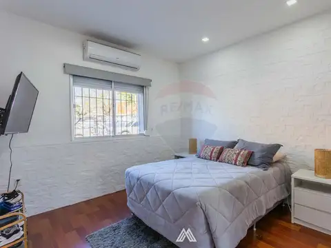 VENTA CASA 4 DORMITORIOS LAS PIEDRAS CENTRO