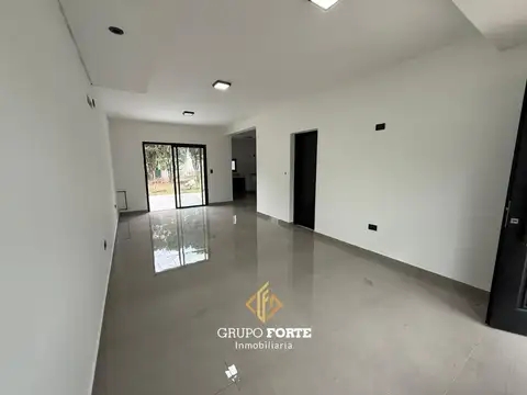 Casa 4 ambientes con 3 baños