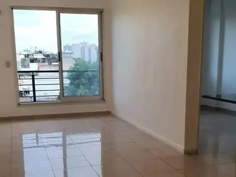 Av. Juan B. Justo 5700, Piso 6