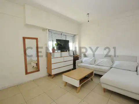 Helguera 1200, Piso 4