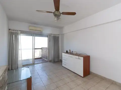 Av Independencia al 2200