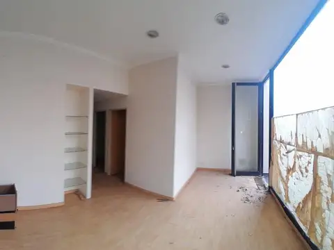 Local en Alquiler en Barrio El Cazador, $ 928.000