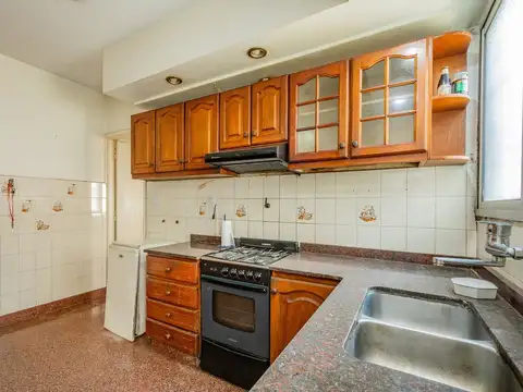 Departamento 4 ambientes con 2 baños