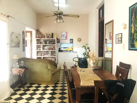 Casa 7 ambientes con 3 baños