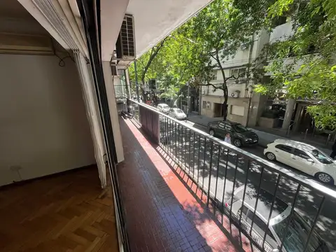 Departamento en Recoleta 4amb. c/balcón, cochera y baulera