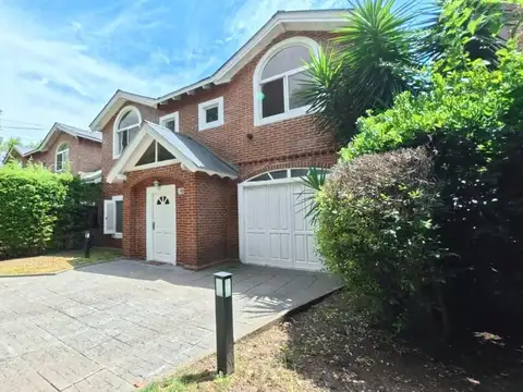 Depto Tipo Casa en Venta de 3 dormitorios