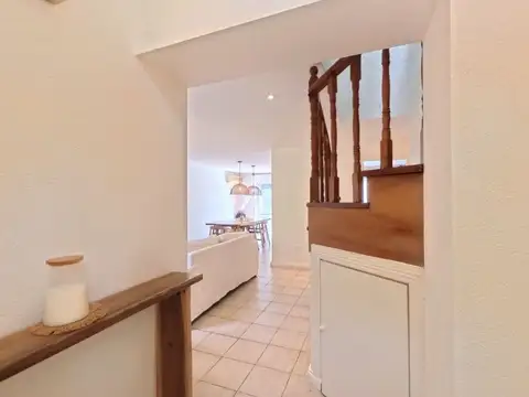 Depto Tipo Casa en Venta en Manuel B Gonnet, USD 240.000