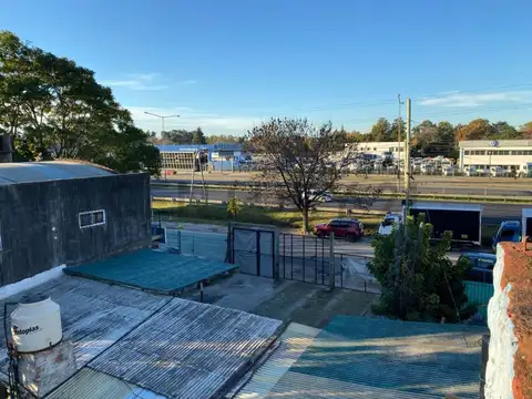 Lote sobre Colectora Oeste – Ramal Escobar  Zonificación Comercial / Industrial