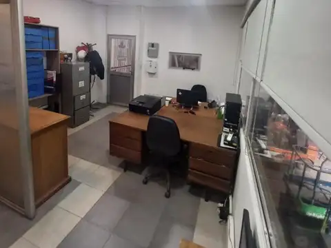 Galpon en Alquiler 20  mts Frente