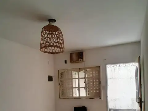Depto Tipo Casa en Alquiler de 2 dormitorios