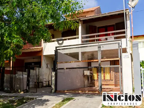 Tríplex amplio en zona residencial