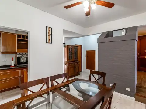 VENTA CASA 4 AMB-QUINCHO-PILETA-COCH-CIUDAD JARDIN