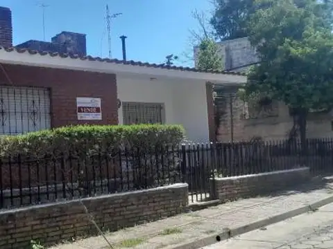 Chaco y Remedios de Escalada