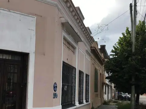 Local en Venta en Gerli, USD 250.000