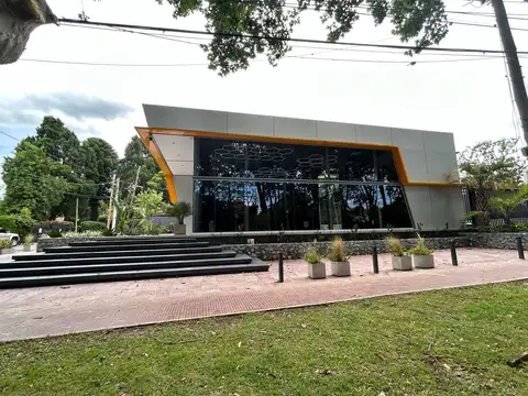 Local en Venta en Punta Chica, USD 1.800.000