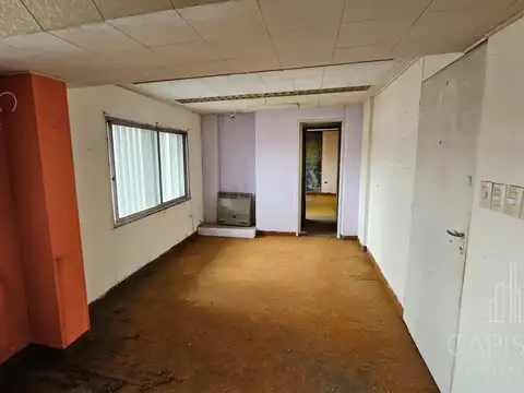 Oficina en venta 270 m2 mas terraza en San Andrés