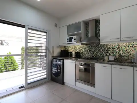 CASA-TRIPLEX FLORIDA APTO CREDITO