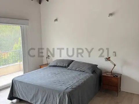 Casa en Alquiler de 4 dormitorios