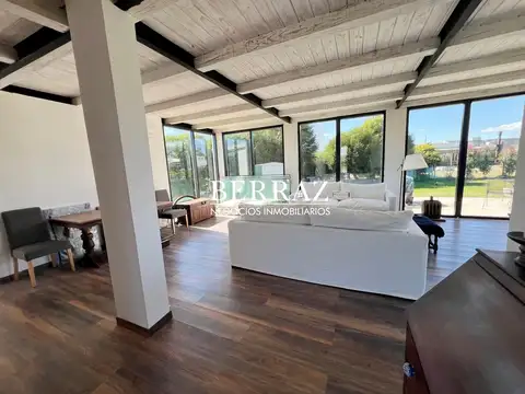 Casa 3 ambientes con 3 baños