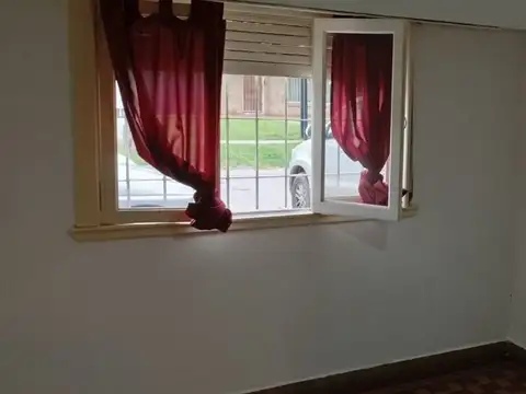 Depto Tipo Casa en Venta en San Cayetano, USD 48.000