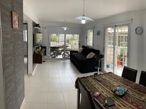 Pueyrredon 200, Piso PB