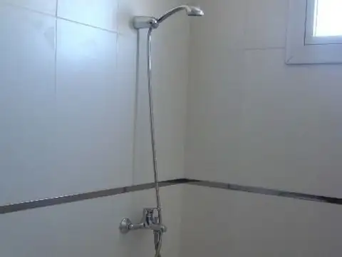 Juan A Garcia 5000, Piso 4