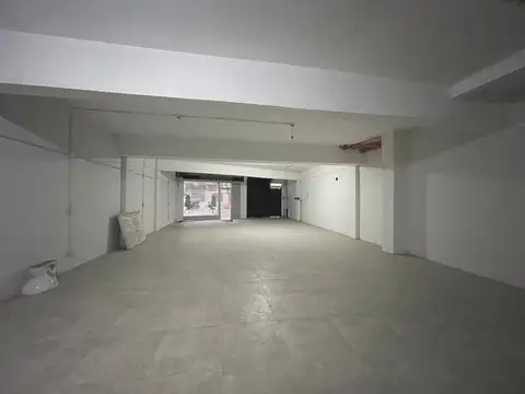 VENTA DE LOCAL EN PARQUE PATRICIOS