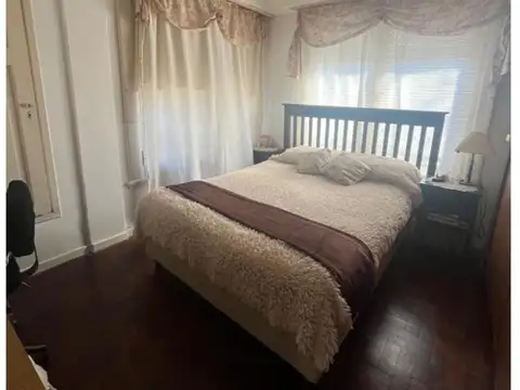Depto Tipo Casa 4 ambientes con 2 baños