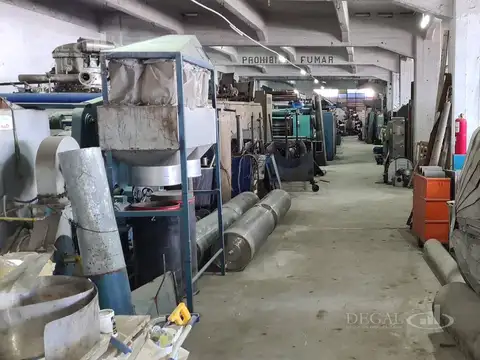 Galpón en Lomas Del Mirador