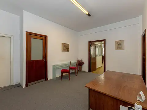 Oficina en Venta en Tribunales, USD 143.750