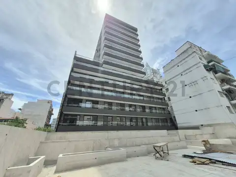 Ciudad de la paz 2200, Piso 0