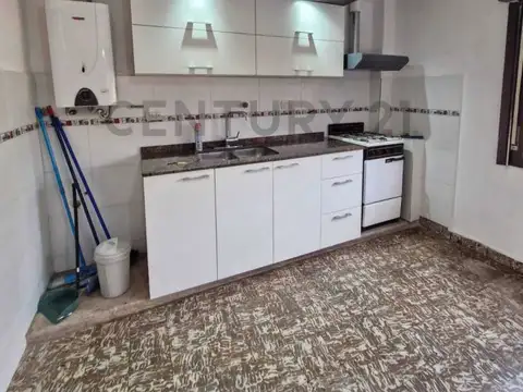 Departamento 5 ambientes con 1 baño