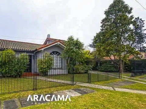 Casa en Venta Barrio Uno - Ezeiza
