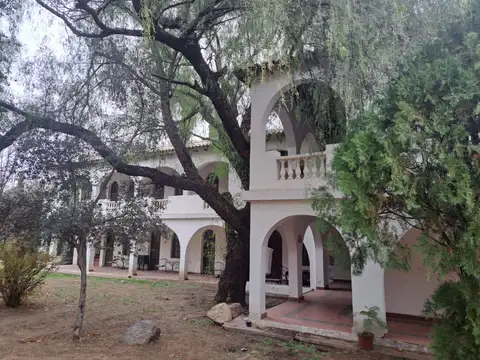 Av De Los Incas 2400