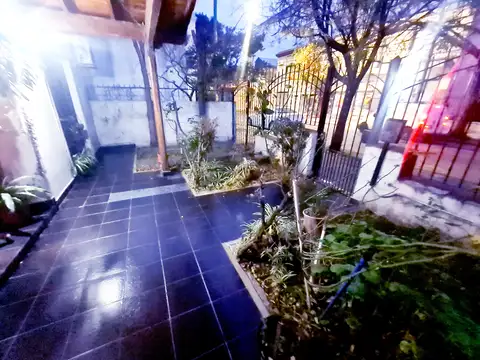 Casa en Venta en Haedo Sur, USD 130.000