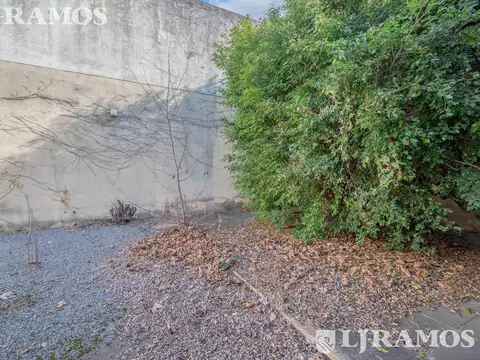 Local en Venta 40 años