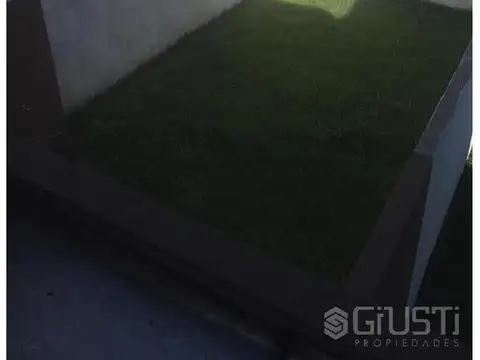 Depto Tipo Casa 4 ambientes con 1 baño