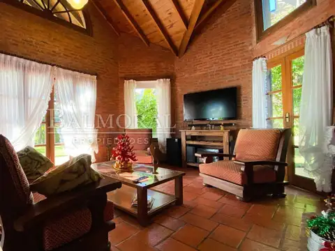 Casa en Alquiler - Zona Norte Playa / REF: 8960