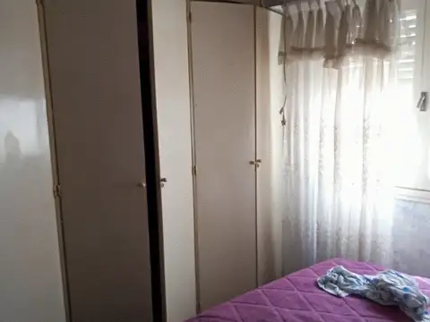 VENTA DE DEPARTAMENTO DE 3 AMBIENTES ( 1ER PISO X ESCALERA)