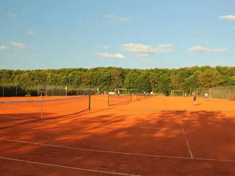 San Sebastian, Pilar