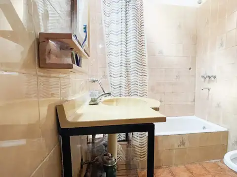 Terreno en Venta en Villa Adelina, USD 180.000