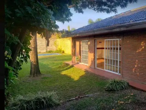 Casa 3 ambientes con 2 baños