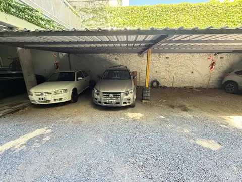 Cochera en Venta con acceso Horizontal
