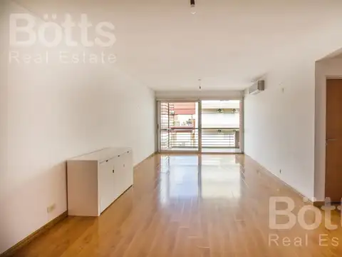 Excepcional 4 ambientes 2 Baños Balcon Fte Cochera