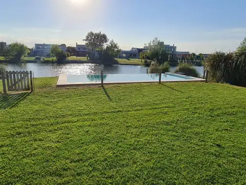 Casa en Alquiler de 3 dormitorios