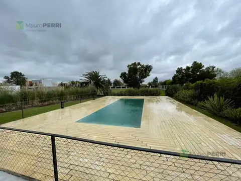 Terreno en Venta 23  mts Fondo